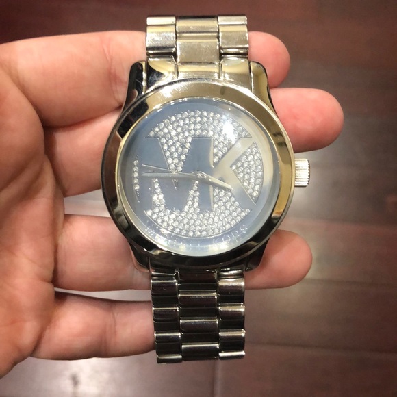 Michael Kors watch - Picture 1 of 6